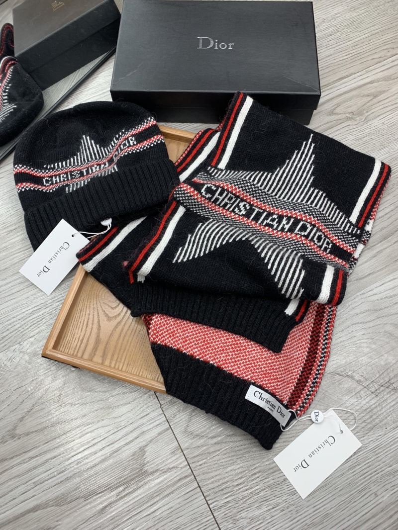 Christian Dior Caps Scarfs